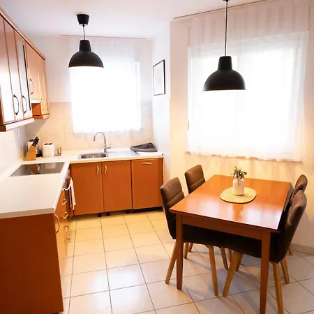 Sailors - 3 Min To Apartman *