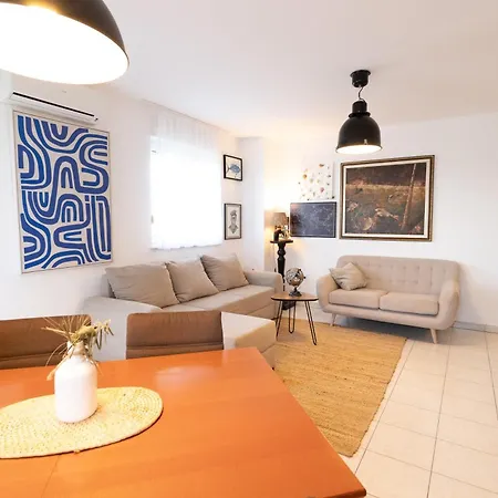 Sailors - 3 Min To *